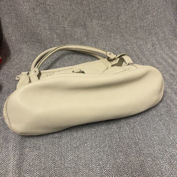 OLIVIA HARRIS - Pebbled Hobo Bag - Picture 6 of 10